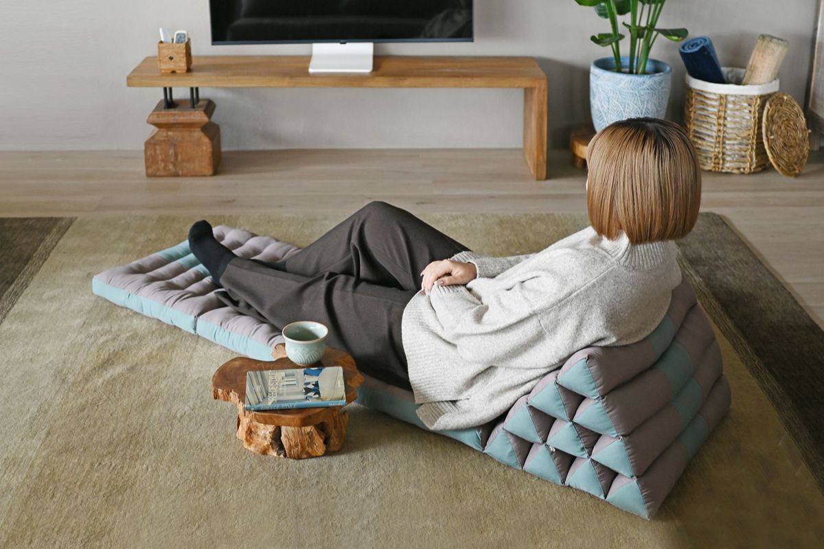 三角クッション