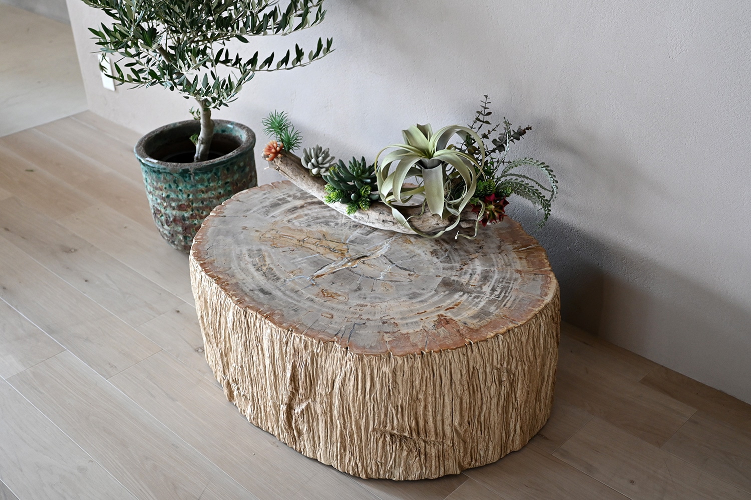 木化石アイアンローテーブル