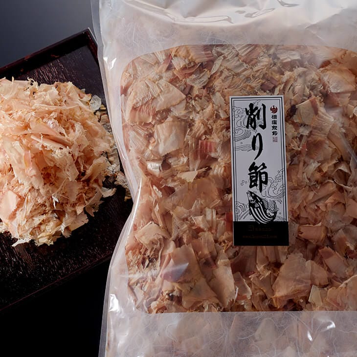 生産第一位の鹿児島の鰹節専門店の出汁やふりかけ用薄削り花かつお