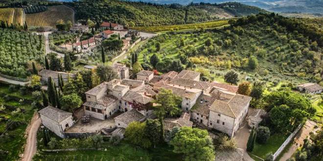 カステッロ・ディ・アマ・キャンティ・クラシコ・アマ 2022 | 赤ワイン