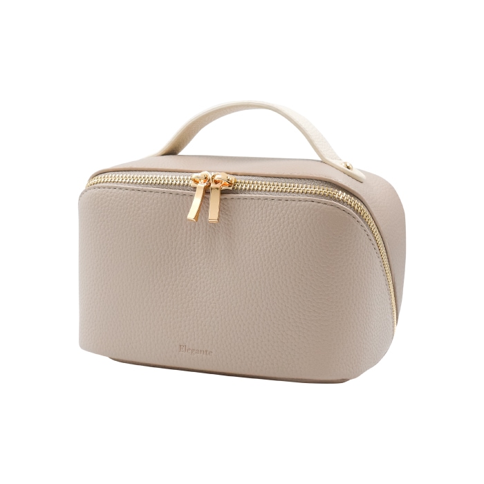 ベージュのボックスタイプの化粧ポーチ