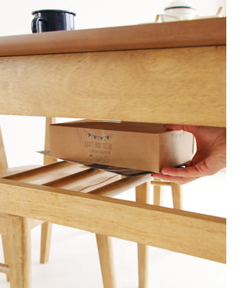 rasic dining table
