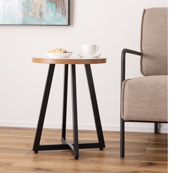 stab side table