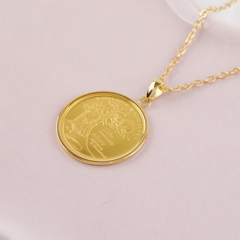 純金コインアリスデザイン