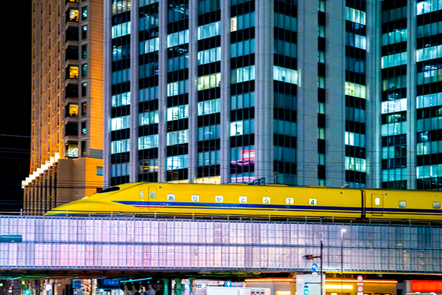 ドクターイエロー写真４