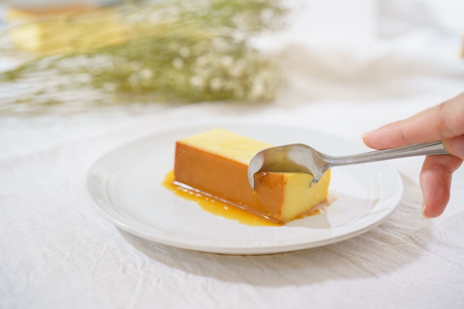 北海道別海町産の生乳で作られた弾力あるプリン
