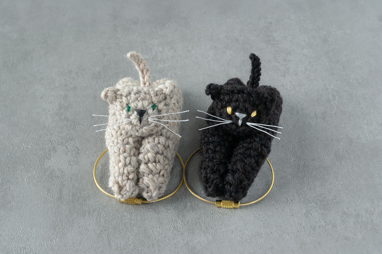 北海道 かぎ針編み作家Roniqueのネコのバッグチャームキット