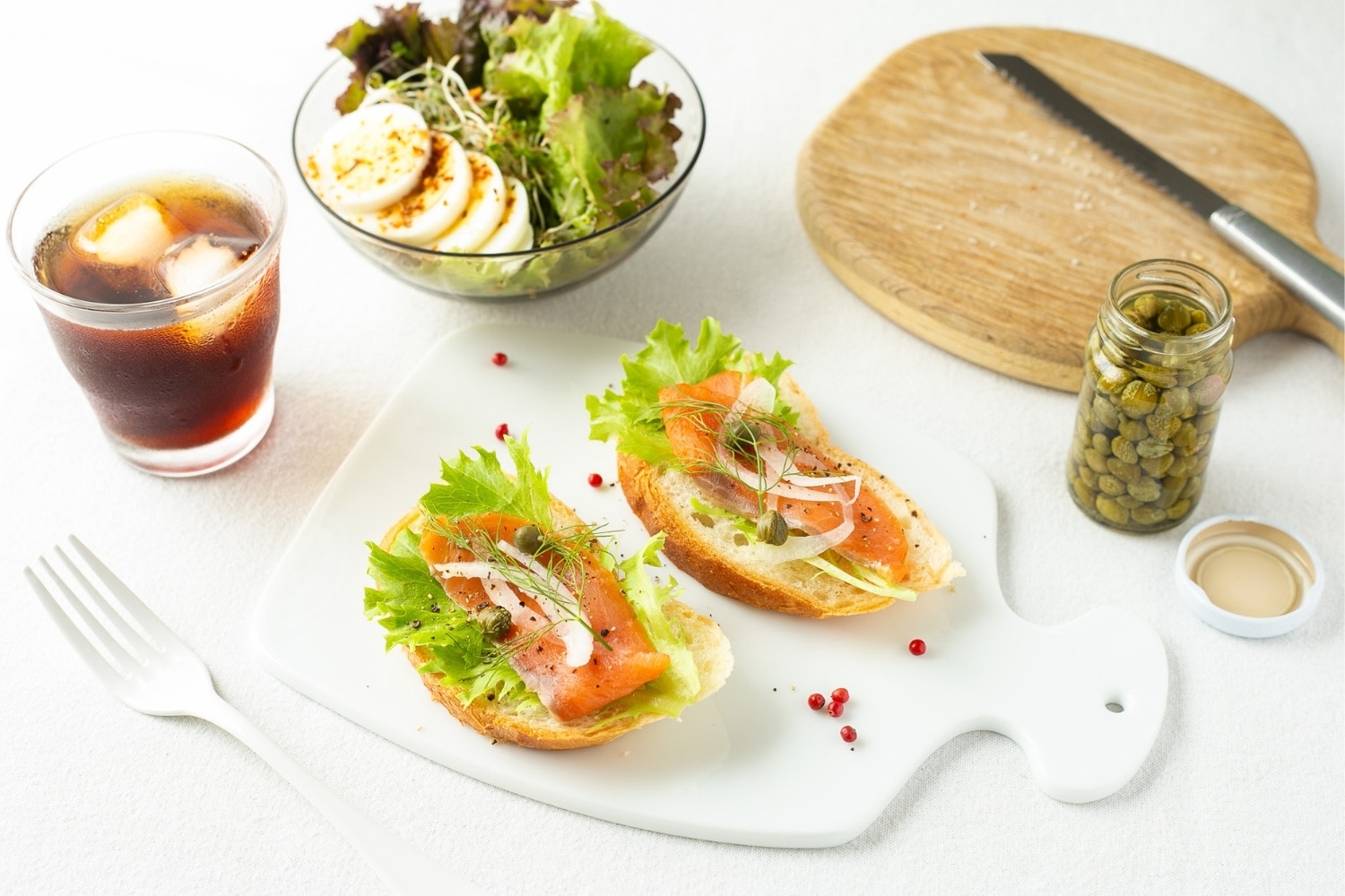 北海道 三協水産 秋鮭 サケ スモークサーモン パンに乗せて