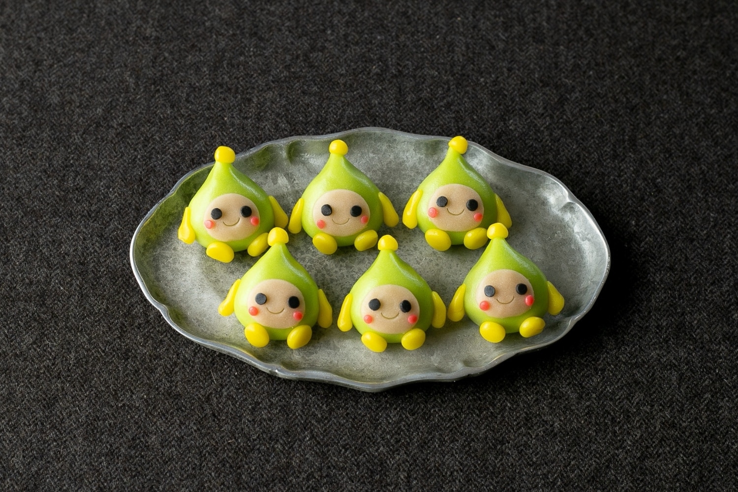 【小樽の職人技】エネモの練り切り