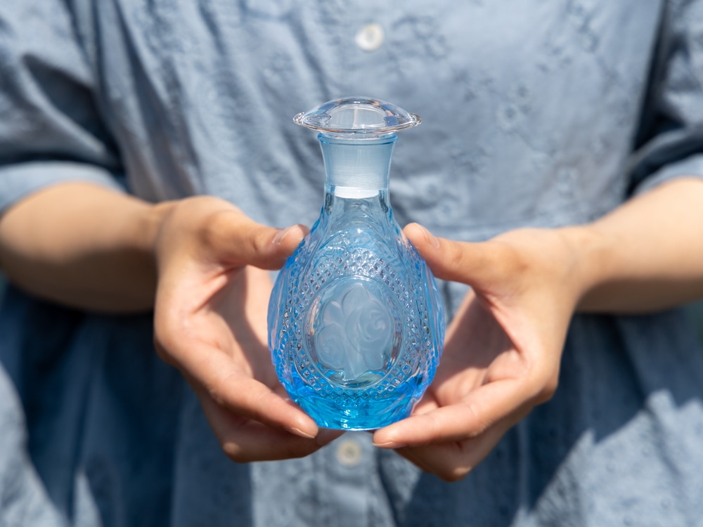 北一硝子 液ダレしない ガラス醤油差し バラ柄 ピンク色 バラ柄醤油差し大 | 北一硝子 まごころお届け便