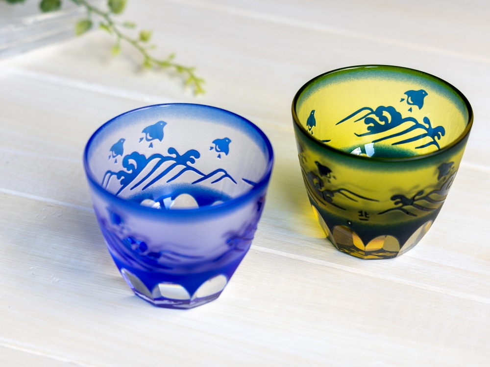 カラフルな波形ガラス LL_img_197303_1.jpg?format=webp