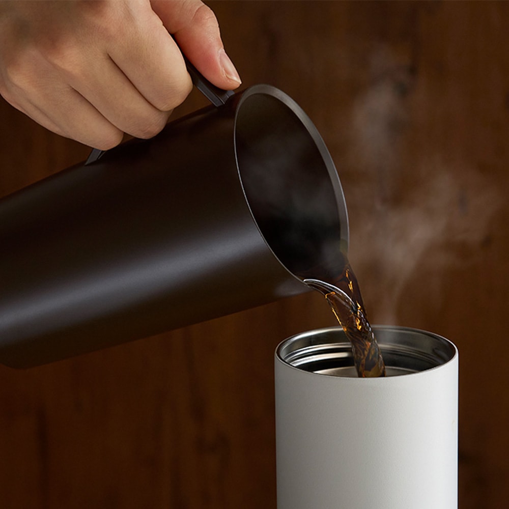 tak NEST jug mug ネストジャグマグ こぼさず注げるマグカップ 水差しにもなるマグカップ 蓋付き 大容量 スタッキング アウトドア用食器 樹脂製食器