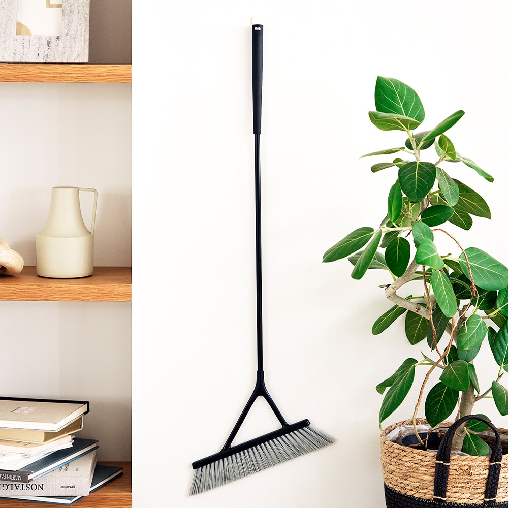 おしゃれな驚くほど軽いほうき ホーキ 箒 玄関掃除 庭掃除 大掃除