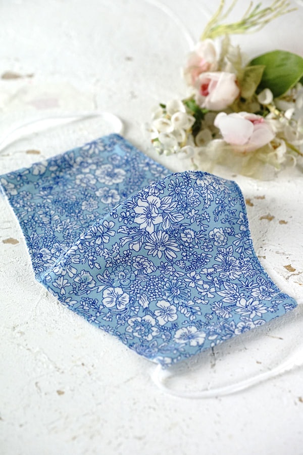 London Liberty���ꥹ�ޥ��ե��֥�å��μ���Ω�Υޥ��� ���ߥ꡼���륨�åȥե� W15.5��H13cm��gr-022