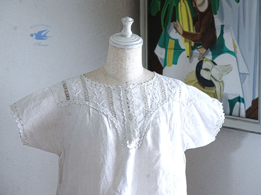 アンティーク手縫いホワイトワーク刺繍のリネンウエア1900年代頃 gd