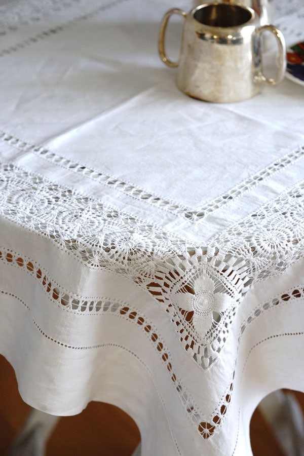 アンティークドロンワーク刺繍のテーブルクロス89×86cm　ge-873