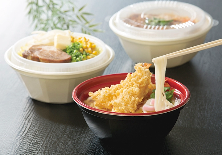 プラスチック容器