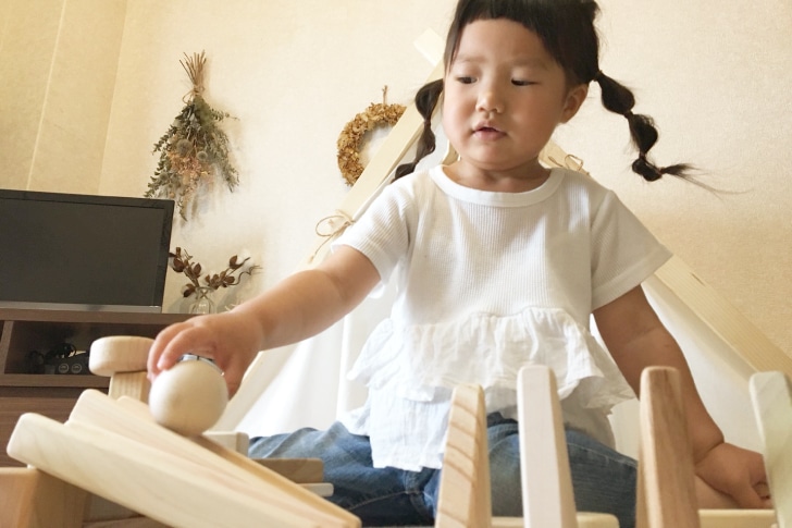 思考力・創造力・構成力等が育まれる積み木