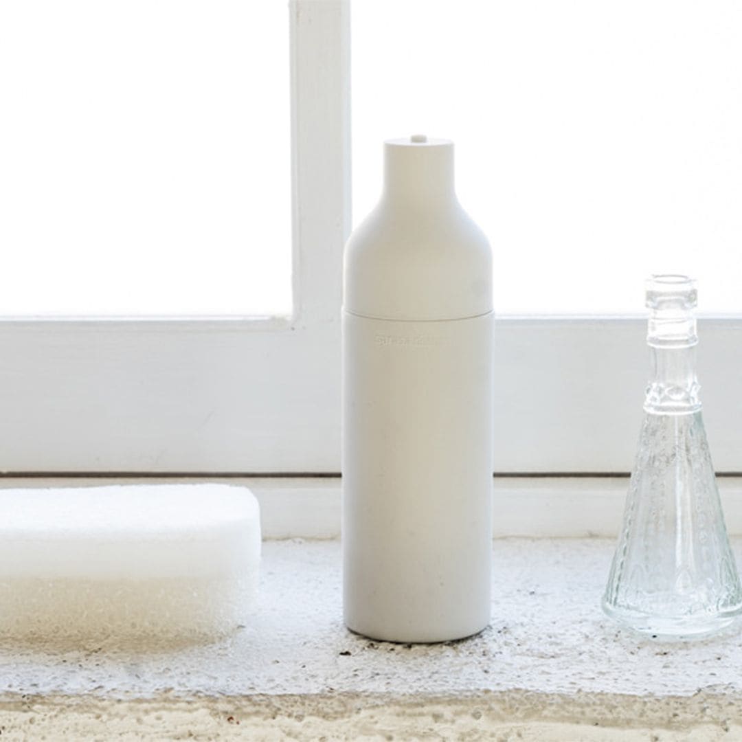 sarasa design】 スクイーズボトル ホワイト｜キッチン用品｜kurasso