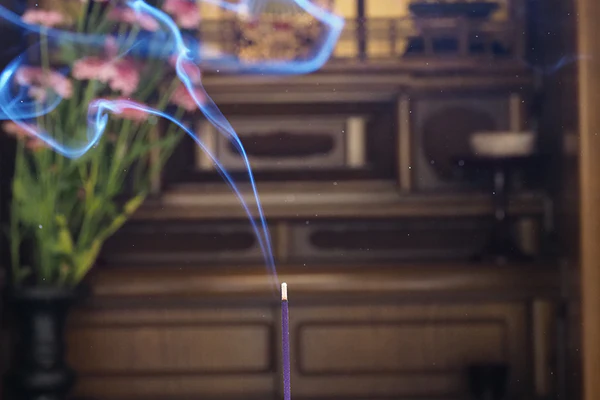 お香とお線香の違い