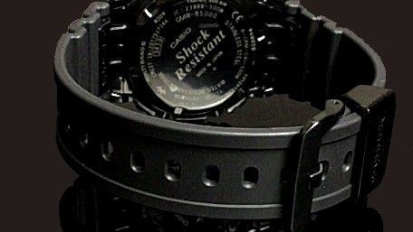 カシオGショック ソーラー電波腕時計GMW-B5000G-1JF スマートフォンリンク