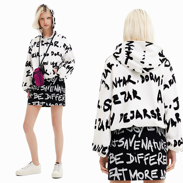 Desigual デシグアル Manifesto 総柄 オーバーサイズ フーディ