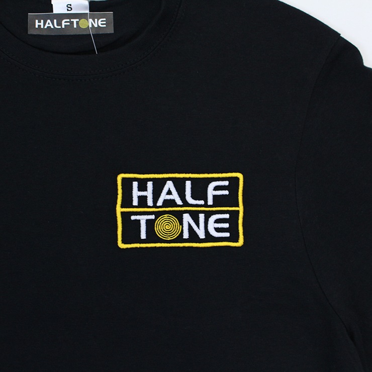 Half Tone ハーフトーン ユニセックス フロントロゴ Tシャツ Black Sサイズ Mサイズ Lサイズ Xlサイズ Ha3 期間限定送料無料 フィットネスウェアのセレクトショップ La Body