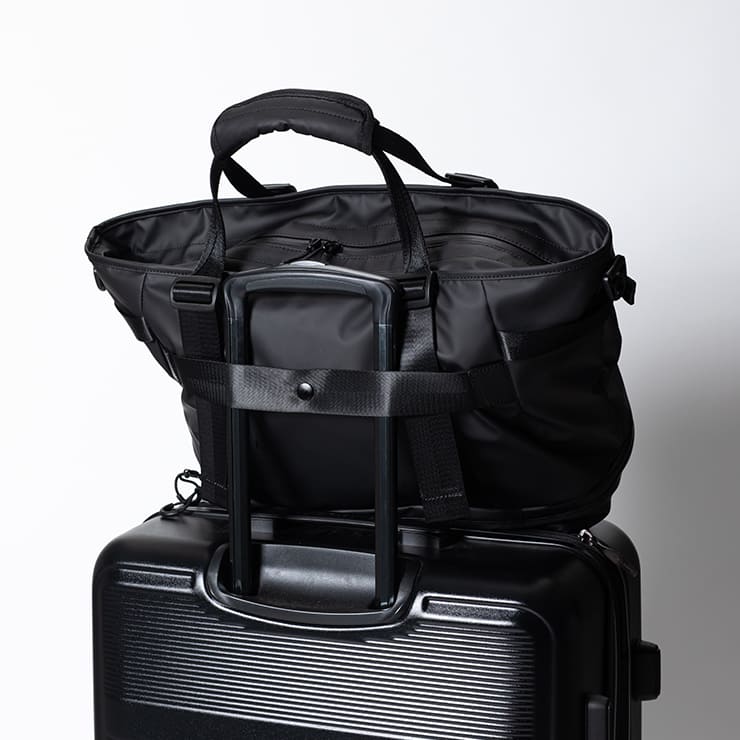 24時間以内発送 完売品 美品 黒色 20ss Waist Bag XLARGE（エクストラ ラージ） ウエストバッグ メンズ レディース MULTI