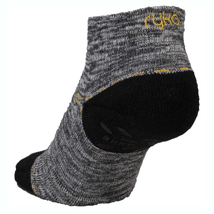 Ryka ライカ Bkm 足袋型ソックス丈9cm Black Ry Rsox9 Bkm すべての商品 フィットネスウェアのセレクトショップ La Body