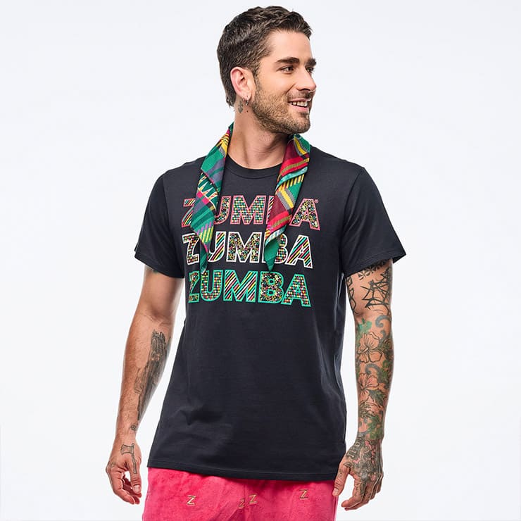 ZUMBA����и������ꥹ�ޥ��Х���ʤ��˴�����������ǥ�Υ����ǡ��ޥ�����顼��������å��󥹥������ڤ䤫�˱�С�