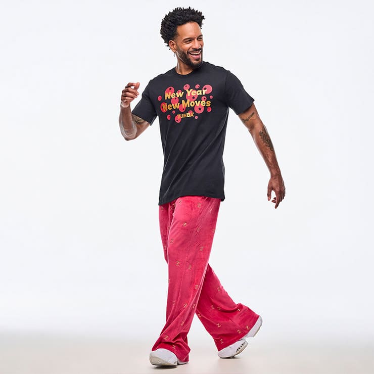 ������ǥ뤬ZUMBA�ۥ�ǡ�T����Ĥ�����⤯���Ȼѡ��֥�å��θ���T����Ĥ�ư���˱Ǥ��롣