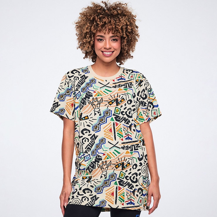 ZUMBA ズンバ 正規品 ウェア ユニセックス Tシャツ 半袖 総柄 ロゴ