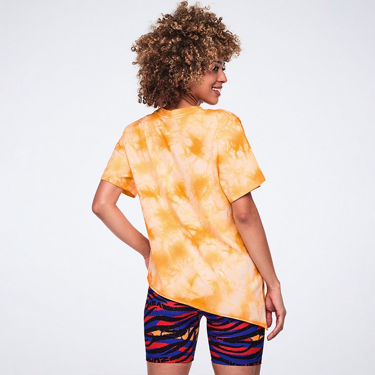 ZUMBA ズンバ 正規品 ウェア ユニセックス Tシャツ 半袖 タイダイ 総柄