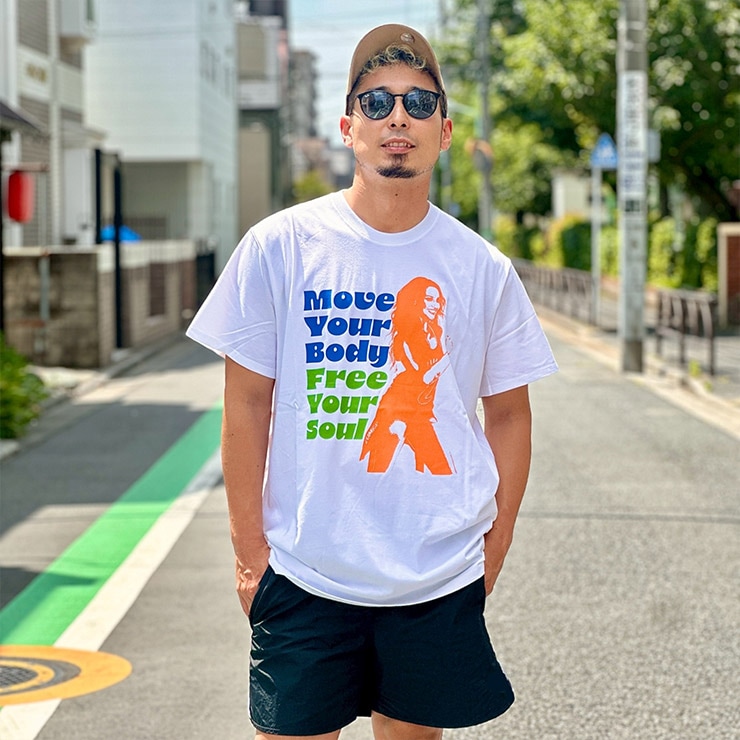 ZUMBA ズンバ 正規品 ウェアユニセックス Tシャツ 半袖 クルーネック