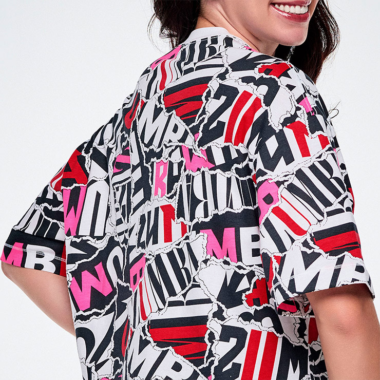 ZUMBA ズンバ 正規品 ウェア レディース Tシャツ 半袖 総柄 トップス