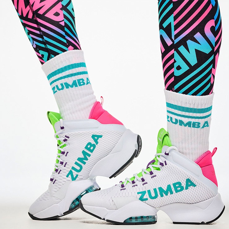 ZUMBA ズンバ 正規品 ウェアグッズ 靴下 ソックス クルー丈 ライン