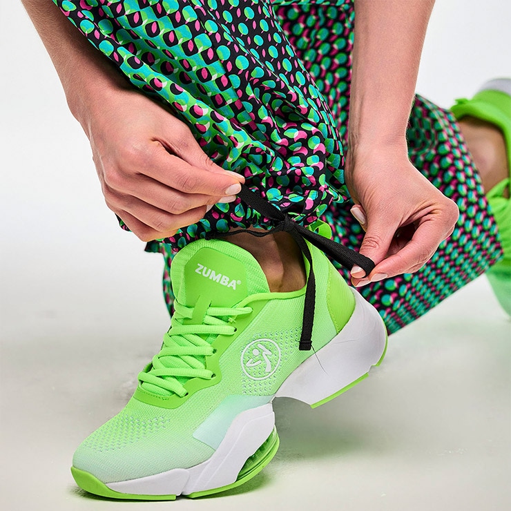 ZUMBA ズンバ 正規品 ウェア レディース カーゴパンツ 総柄 ロング