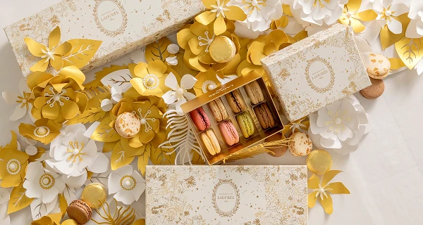 ラデュレ クリスマスコレクション 2025 ラデュレ｜マカロン発祥の