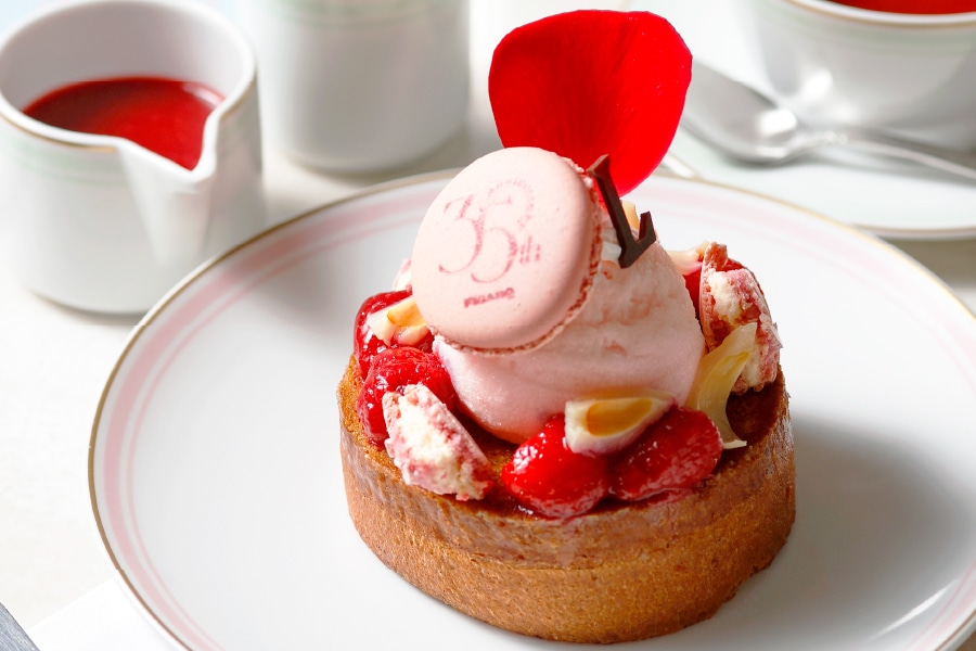 フィガロジャポン コラボレーション ラデュレ｜マカロン発祥のメゾン