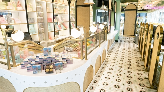 ラデュレ 御殿場プレミアム・アウトレット店