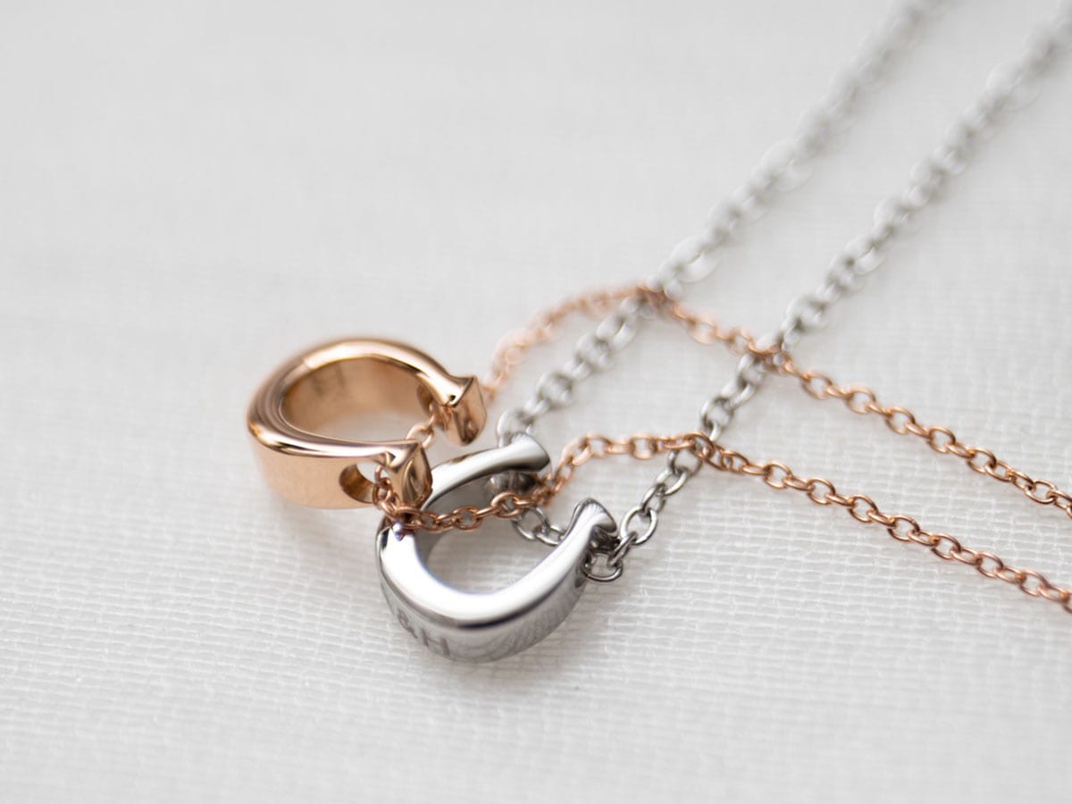 SUS316Lの質感・鏡面仕上げのクローズアップ