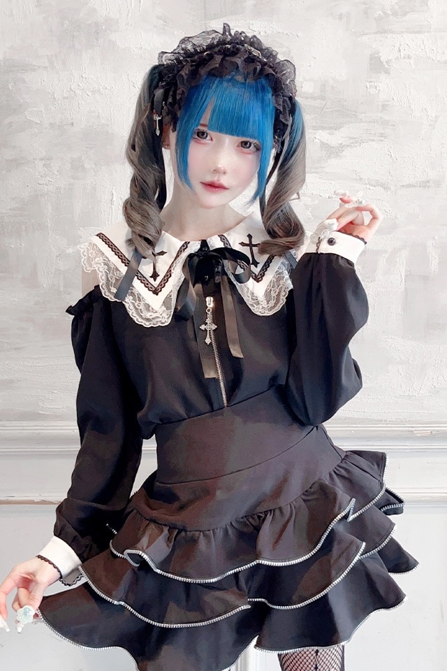 もーちゃん ミントブラウス Fluffy Cherry スクエアあきフリルブラウス（長袖） - ブラウス