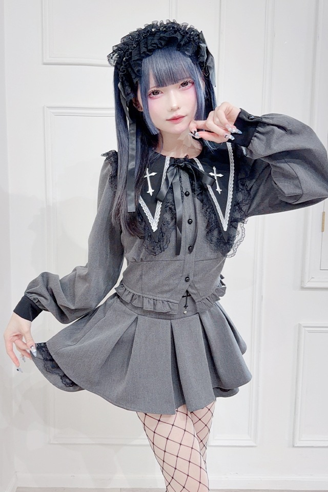 MA*RS】【通販先行販売】【2点SET】クロス刺繍短丈セットアップ