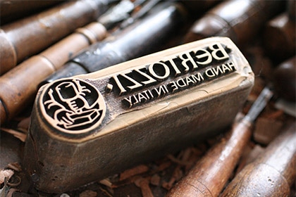 ベルトッツィ テーブルクロス _ ピエノ（140×200cm）