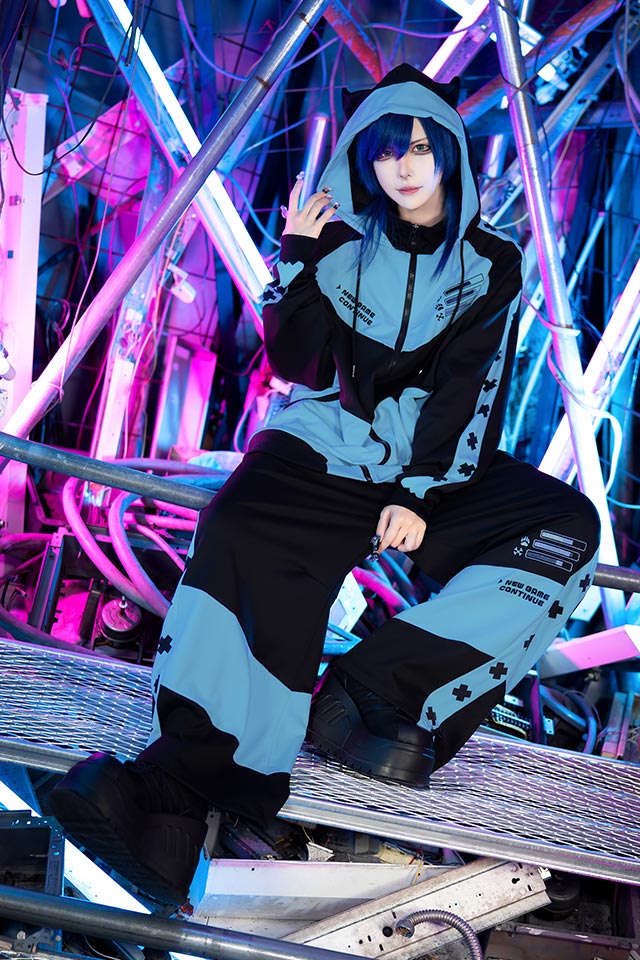 ��������