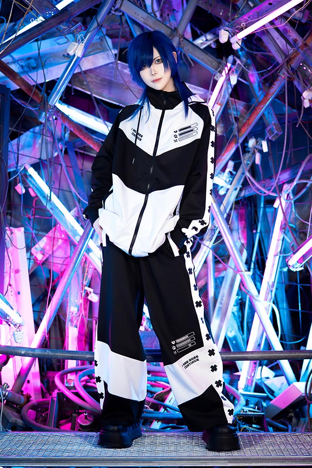 ��������