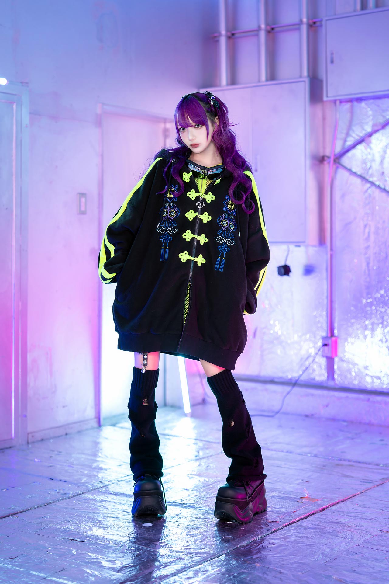 LOOK BOOK｜LISTEN FLAVOR(リッスンフレーバー) 公式通販