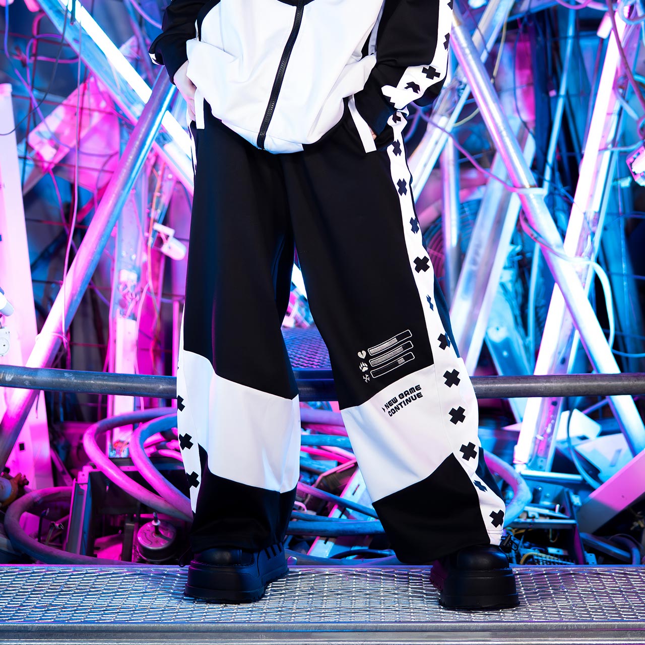 �����ߥ����إ��㡼���ѥ��