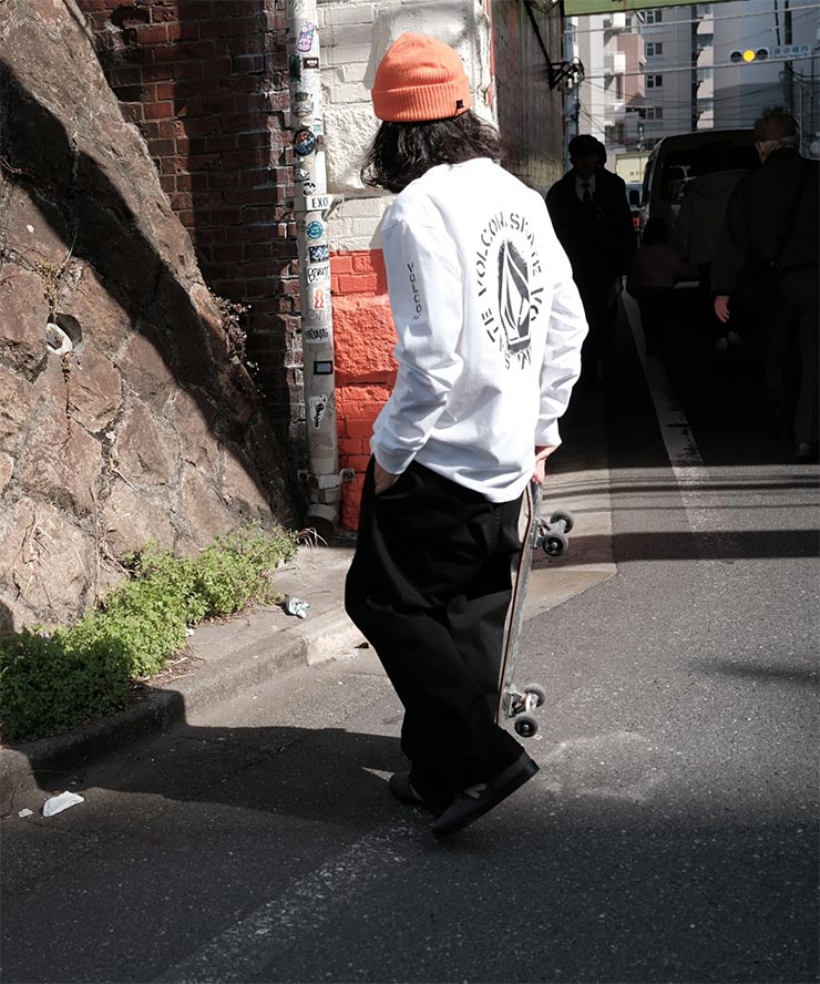 VOLCOM ボルコム ロンT SKATE VITALS LS BG052052 WHT ホワイト