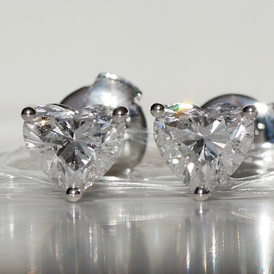 新品未使用　ラボグロウンダイヤ/モアサナイトピアスK18 即納》ハートラボグロウンダイヤモンドピアス | ピアス